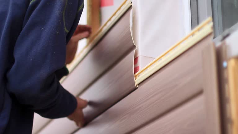 Storm Damage Siding Repair in Wakefield, MI